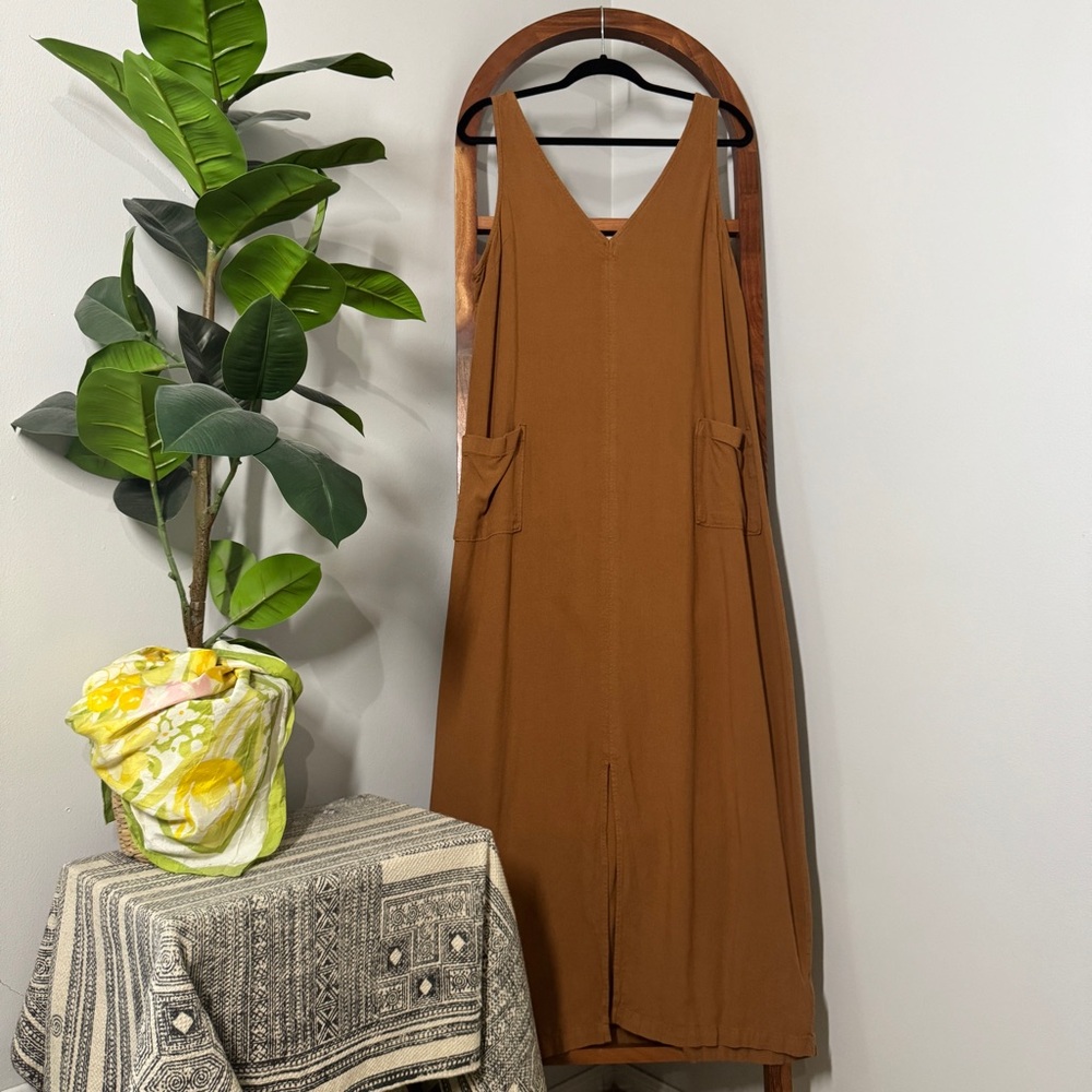 Old Navy 12 TALL Mustard Brown Linen Blend Sleeveless Split Front Midi Dress